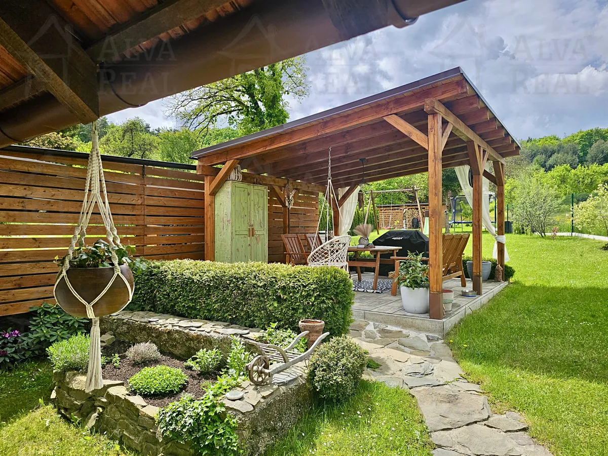 Prodej rodinného domu 39 m², pozemek 631 m²